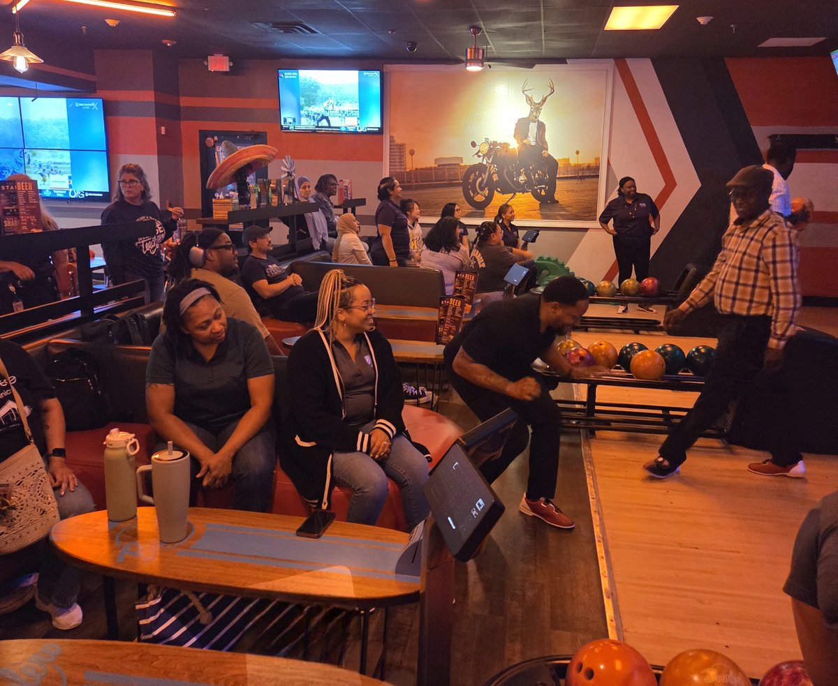 CTEReeseCenter's tweet photo. Team building today with our Reese family--thank you, Principal Squires and AP Dr. Johnson for a fun experience! #bowling #turkey @SquiresAtReese https://t.co/Cpl5KQUvKl