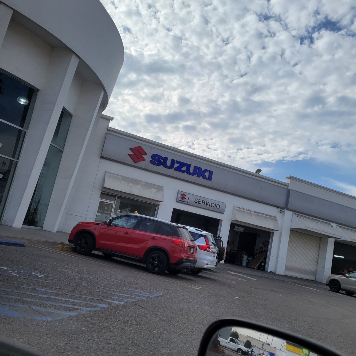 single tj tweet media