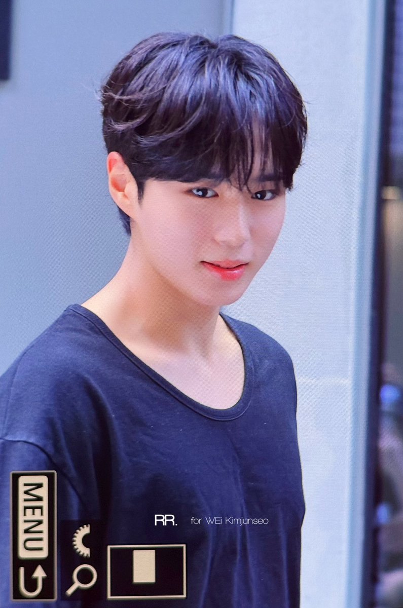 RUSSIAN RED tweet media