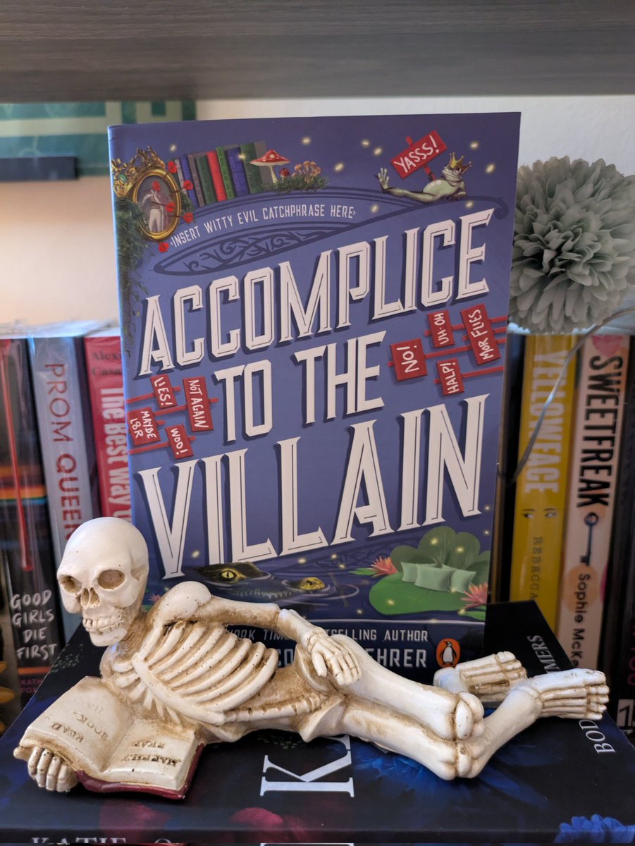 📚 Book Mail 📚

My pre-order came through 😃 this now completes the trilogy! I'm really looking forward to reading these. 

#bookmail