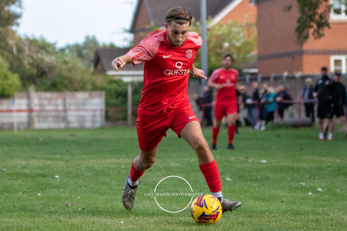 Cait Mason (@caitmason_photo) on Twitter photo <a href="/wrenroversfc/">Blackpool Wren Rovers FC</a> vs <a href="/Eagley_Football/">Eagley Football Club</a>
Full gallery - caitmasonphotography.pixieset.com/blackpoolwrenrโฆ <a href="/wrenroversfc/">Blackpool Wren Rovers FC</a> vs <a href="/Eagley_Football/">Eagley Football Club</a>
Full gallery - caitmasonphotography.pixieset.com/blackpoolwrenrโฆ