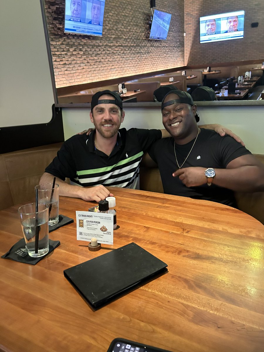 Eric Henry (@ericchenry_) on Twitter photo Always great catch up with the mayor of San Marcos himself (and fellow G5 guy) <a href="/Keff_C/">Keff Ciardello</a>. Always great catch up with the mayor of San Marcos himself (and fellow G5 guy) <a href="/Keff_C/">Keff Ciardello</a>.