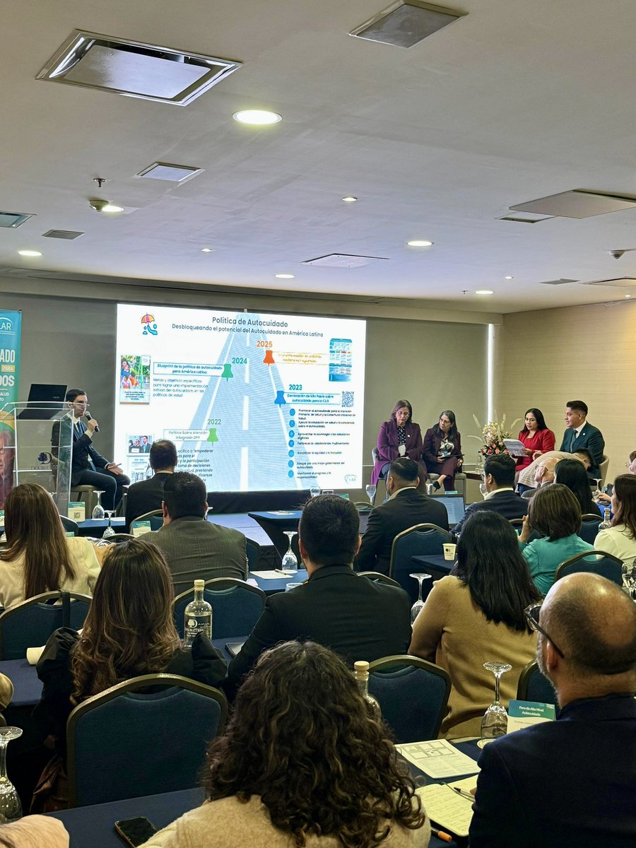 Hoy desde Bogotá, Colombia 🇨🇴 , participé en el Foro de Alto Nivel sobre Autocuidado en América Latina. Un espacio donde compartimos experiencias y retos con otros países para construir juntos legislaciones más fuertes y humanas.

Porque el autocuidado no es un lujo: es saber