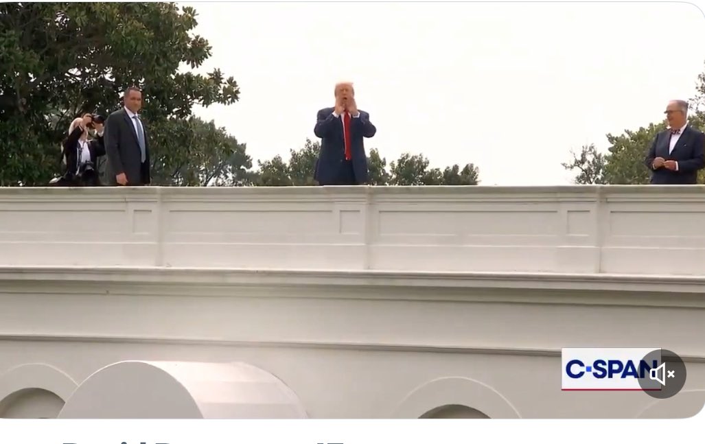 JoshMalina's tweet image. Diddler on the Roof.