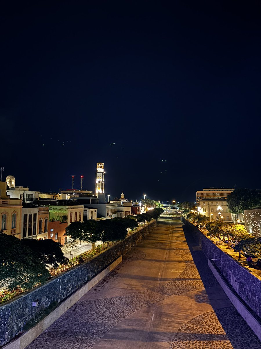 Feliz noche de martes a todos 🌙🌙🌙

<a href="/EmocionesCan/">Emociones Canarias</a> <a href="/wandwoo/">Desde mi corazon</a> <a href="/elpaiscanario/">EL PAÍS CANARIO</a> <a href="/yconsumocanario/">Yo Consumo Canario 🇮🇨 🌴</a> <a href="/TeneriFeliz/">TeneriFeliz ☀️⛱️ ❤️</a> <a href="/VisitaVen/">Ven de Visita a Tenerife</a> <a href="/TenerifeCitizen/">Urbānitās.</a> <a href="/CONTUNDENTEE/">Francisco Guerra Sandoval. 🏴󠁧󠁢󠁳󠁣󠁴󠁿</a> <a href="/AmorTenerife/">Amor Tenerife</a> <a href="/de1969/">maría lapas</a> <a href="/webtenerife/">Turismo De Tenerife</a>