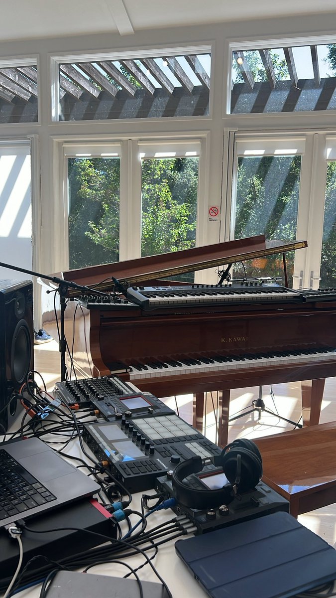 Mark de Clive-Lowe (@mdcl) on Twitter photo home for the month… grateful for the time and space to deep dive and create 🙏🏼 <a href="/montalvoarts/">Montalvo Arts Center</a> home for the month… grateful for the time and space to deep dive and create 🙏🏼 <a href="/montalvoarts/">Montalvo Arts Center</a>