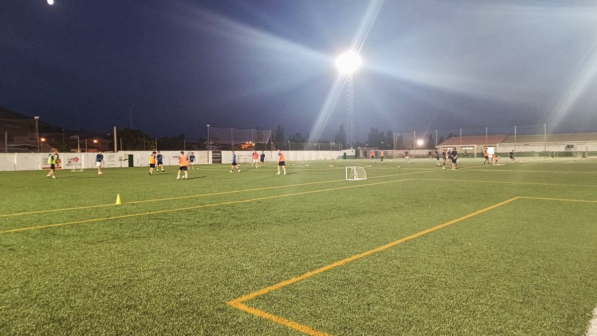 AtlConsuegra tweet media