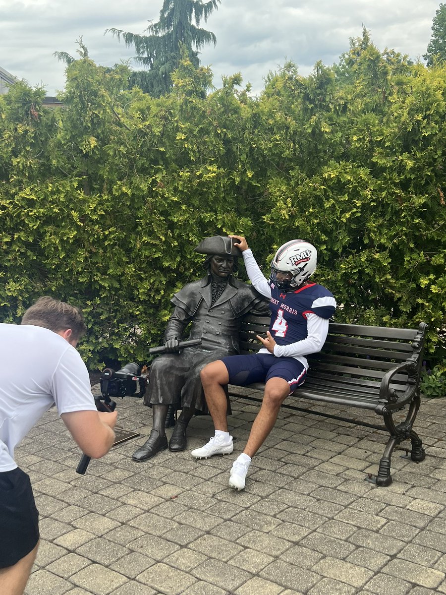 .<a href="/nocontextunis/">No Context Uniform Reveals</a>