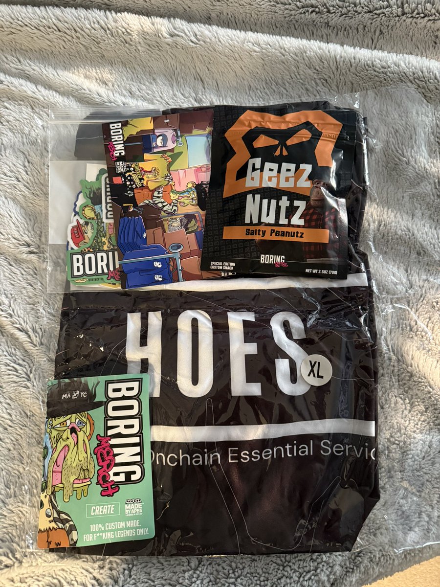 $HOES ON TOP

Shoutout <a href="/boringmerch/">Boring Merch 🍌</a> &amp; <a href="/ApewhaleNFT/">Apewhale 🍌</a>