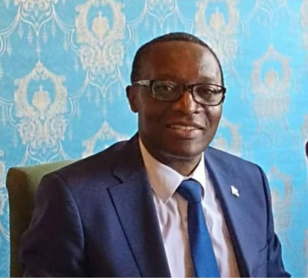 Au nom de tout le personnel de l'Ambassade du #Burundi à #Doha et en mon nom propre, je présente nos vives félicitations à S.E. Dr. Edouard Bizimana, le nouveau patron de la #Diplomatie burundaise. Nous lui souhaitons pleins succès.