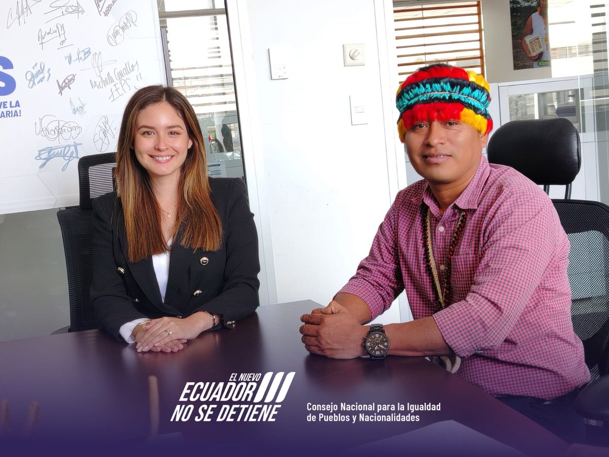 CNIPN_ECUADOR's tweet image. ⭕ El Secretario Técnico del Consejo para la Igualdad de Pueblos y Nacionalidades, Mgs. @KawarSaant , se reunió con la directora del @IEPS_Ec , Mgs. @Ariannaburgosca, para impulsar el proyecto #PROFECPIAM, que apoya iniciativas productivas de pueblos y nacionalidades.