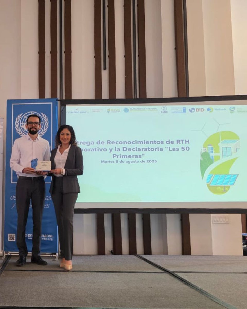 🌍 Hoy reafirmamos nuestro compromiso con la sostenibilidad.
<a href="/MiAmbientePma/">Ministerio de Ambiente de Panamá</a> nos reconoció en la categoría Inventario Plus tras certificar nuestra huella de carbono, dentro del Programa RTH Corporativo Carbono 4to Ciclo. ♻️
Un paso clave hacia la gestión responsable de emisiones.