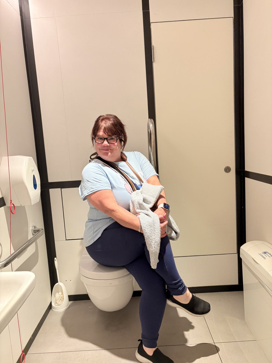 Mrs_K aka Sexy Wheels♿️🙋‍♀️🇿🇦👩‍🎓🐓🦄 tweet media