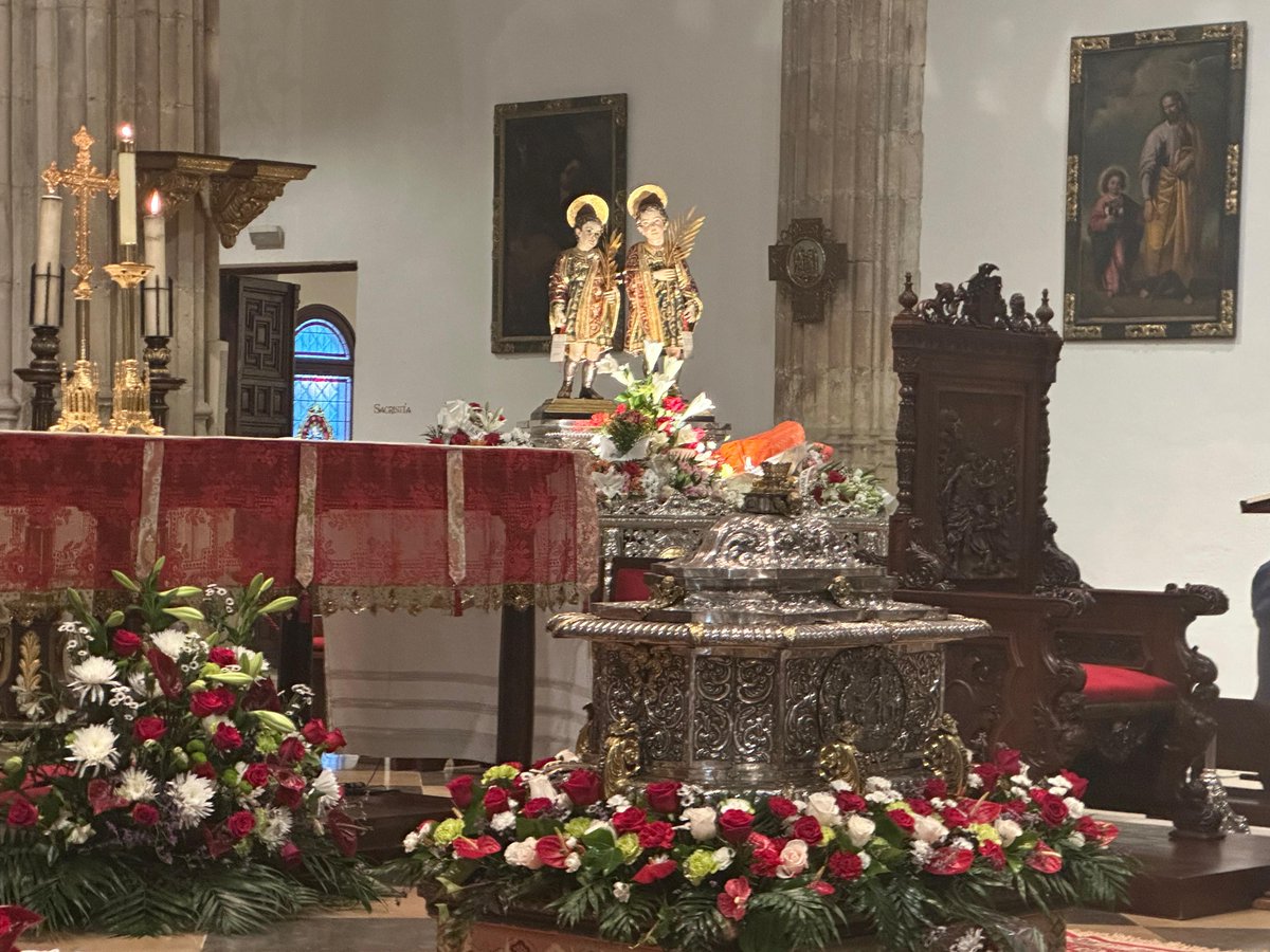 PP Alcalá de Henares (@ppdealcala) on Twitter photo 🎉 ¡Feliz Día de Los Santos Niños <a href="/SJustoYPastor/">Santos Niños</a>, patronos de Alcalá de Henares!
Desde el <a href="/ppdealcala/">PP Alcalá de Henares</a> felicitamos a todos los alcalaínos en esta jornada especial que nos une en torno a la historia, la devoción y el orgullo complutense. 🎉 ¡Feliz Día de Los Santos Niños <a href="/SJustoYPastor/">Santos Niños</a>, patronos de Alcalá de Henares!
Desde el <a href="/ppdealcala/">PP Alcalá de Henares</a> felicitamos a todos los alcalaínos en esta jornada especial que nos une en torno a la historia, la devoción y el orgullo complutense.
