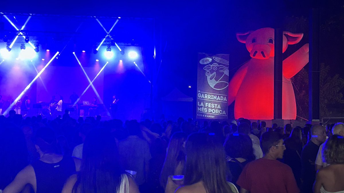 Mai no direu amb qui estic.