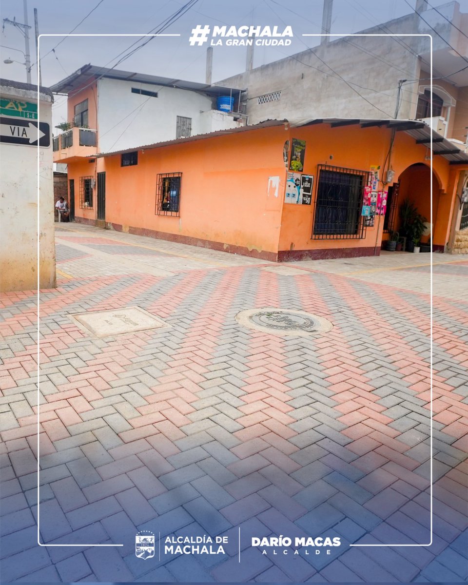 Así lucen los trabajos en la Cdla. 17 de Agosto. Peatonales que ya lucen adoquinadas y demás callejones que están siendo intervenidos con la finalidad de su transformación.
Justos lo continuamos haciendo realidad.