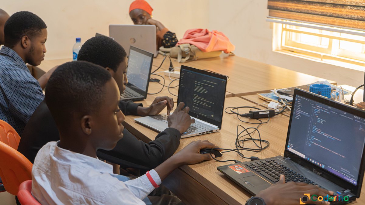 coderina's tweet image. 🤖 DAY 2 Highlights

Our brilliant young minds explored Robotics by building their own robot mission sets.

They also got hands-on with Scratch programming  and some even dove into Web Development!

#CoderinaBootcamp #STEMEducation #Robotics #CodingForKids