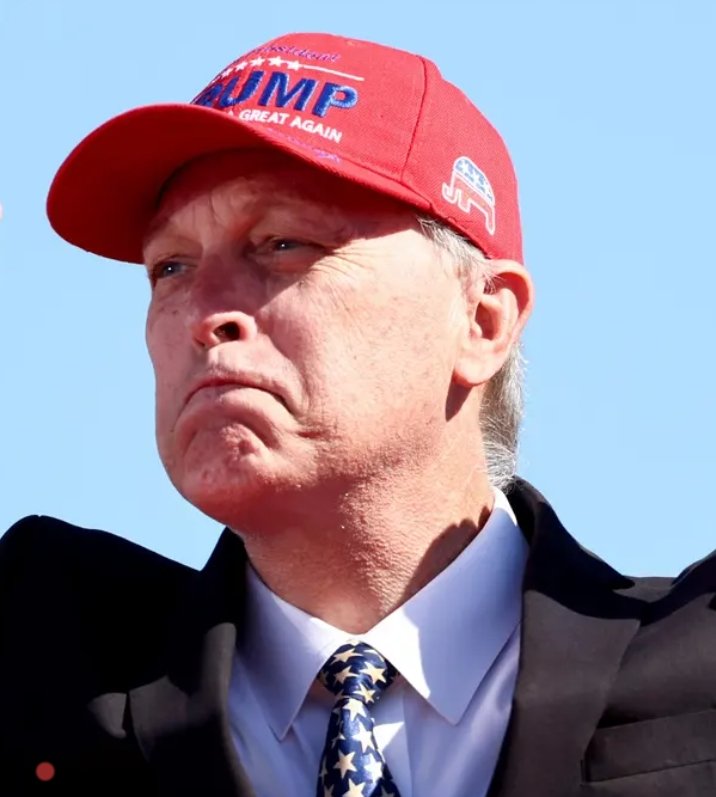 A fact J6 Traitor Andy Biggs hates it when you bring up is the fact the only reason we are dealing with him now is because he won $10 million dollars in the Publisher's Clearing House sweepstakes in 1993.  He was quite the failure before they handed him that big cardboard check