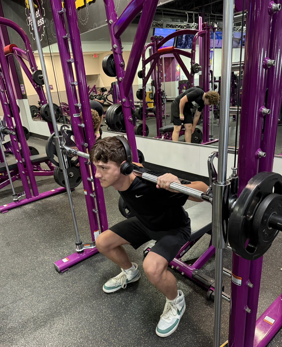 Declan Binkley (@declanbinkley51) on Twitter photo Putting in work at <a href="/PlanetFitness/">Planet Fitness</a> during the no contact period πͺ
No whistles. No huddles. Just grind. #BuiltInTheGymAndTheCourt #StudentAthlete #BasketballRecruiting #ClassOf2029 Putting in work at <a href="/PlanetFitness/">Planet Fitness</a> during the no contact period πͺ
No whistles. No huddles. Just grind. #BuiltInTheGymAndTheCourt #StudentAthlete #BasketballRecruiting #ClassOf2029