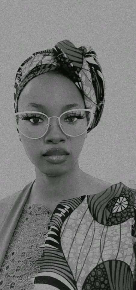 taibat_oyiza's tweet photo. Being a woman in construction shouldn't mean facing objectification.
I’m not here to impress 
I’m here to build.
I have skills, I have value and I deserve respect.
Let’s normalize professionalism in male-dominated spaces.
#WomenInConstruction #RespectWomenAtWork #NotYourObject https://t.co/yblZJ5wu66
