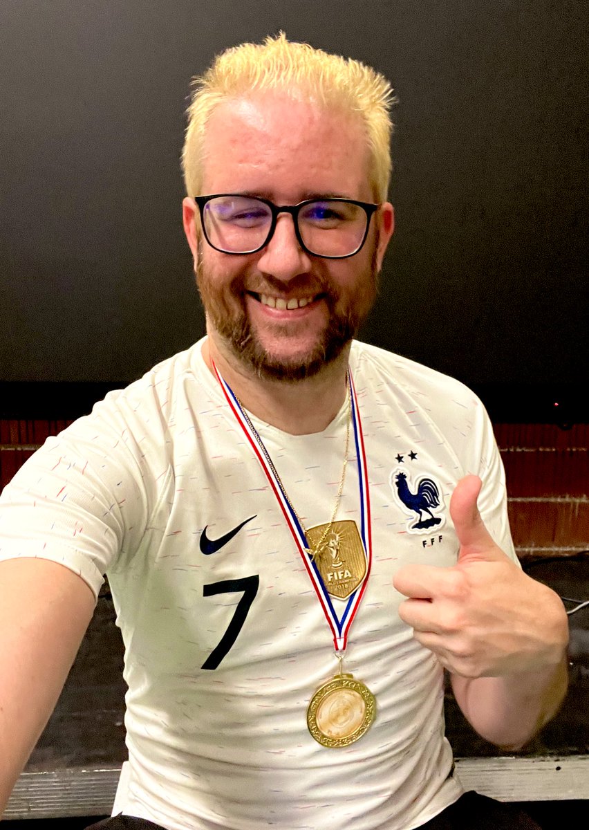 Antistar 🦊 tweet media