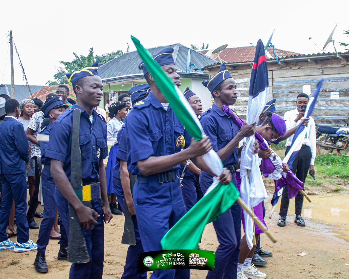 bsffuta's tweet photo. Colour Party🎉🎉🎉🎉🎉🎉

#bsf #bsffuta #joyousfamily #abounding fruitfulness #joy #bearingsolidfruits #Joyous9.0 https://t.co/N6dakV0qCd