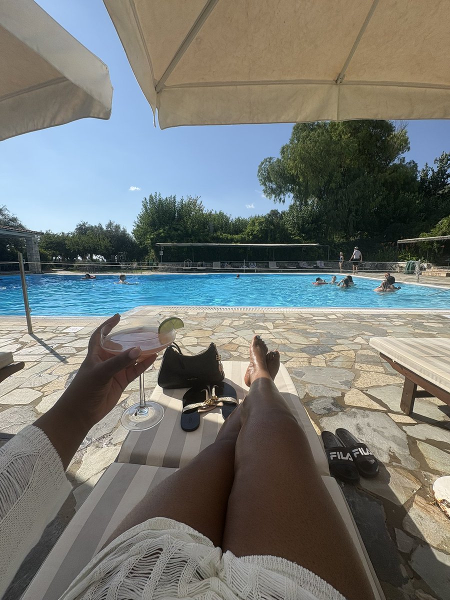 ms.leo herself tweet media