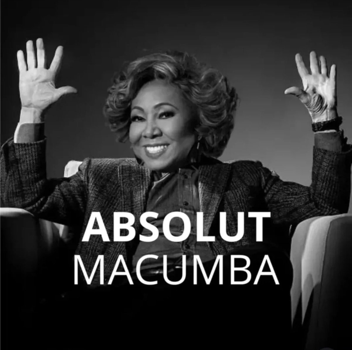 Static ⚡ tweet media