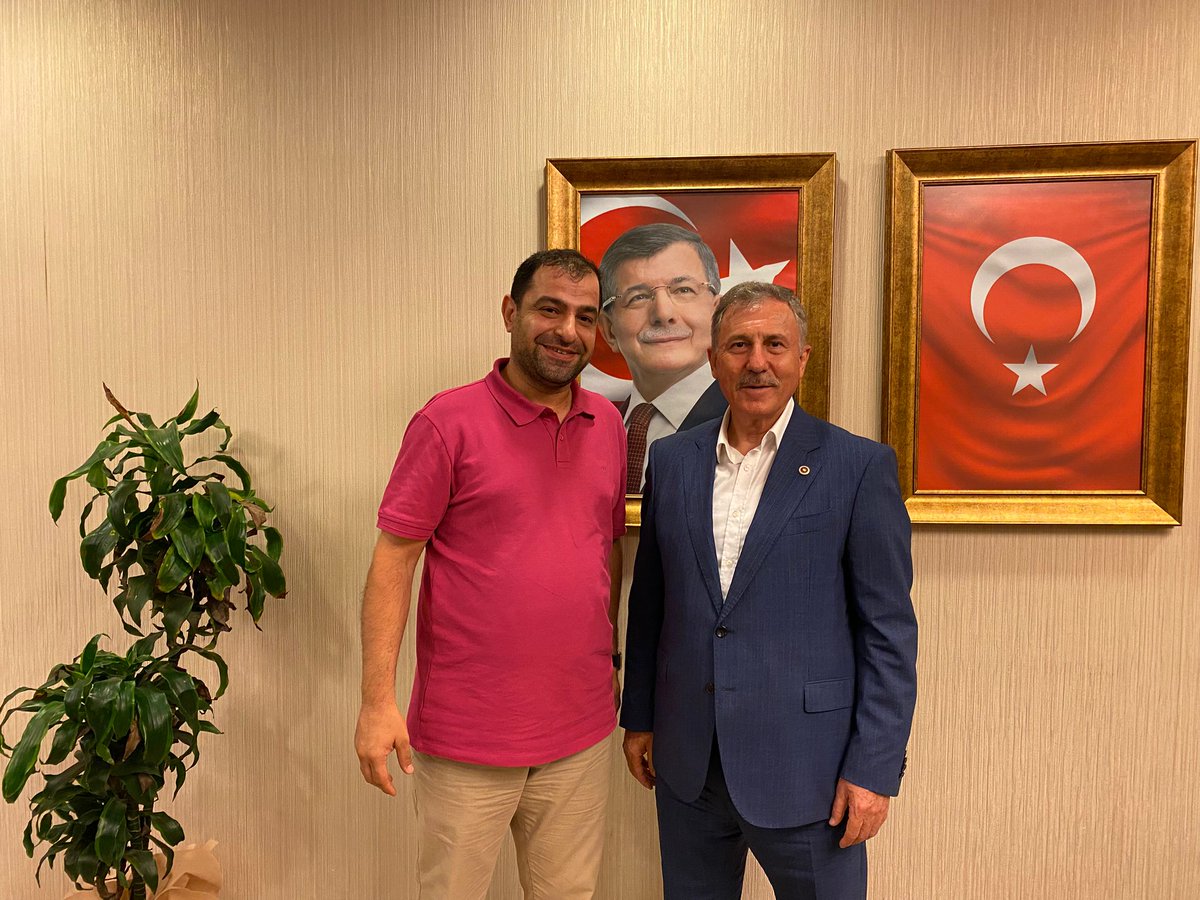 Sayın Selçuk Özdağ’a teşekkür ediyor, birlik ve beraberlik içerisinde yürüyüşümüzü azimle devam ettireceğimizi ifade ediyorum.
<a href="/GelecekPartiTR/">Gelecek Partisi</a>
<a href="/istgelecek/">Gelecek Partisi İstanbul</a> 
<a href="/A_Davutoglu_eng/">Ahmet Davutoğlu</a> 
<a href="/selcukozdag/">Selçuk ÖZDAĞ</a>