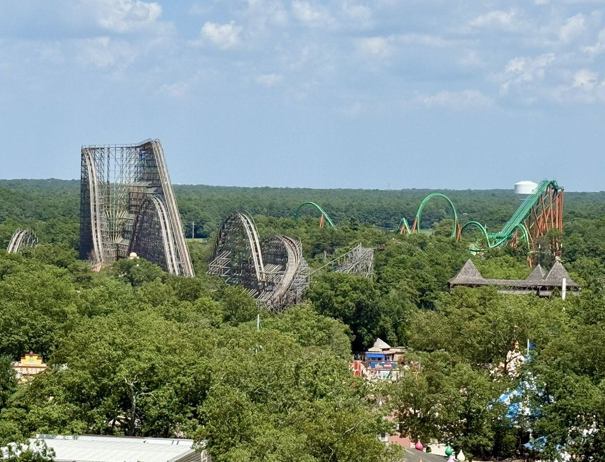 Some stunning views from Giant Wheel at Six Flags Great Adventure 🎡  <a href="/SixFlags/">Six Flags</a> <a href="/SFGrAdventure/">Six Flags Great Adventure</a>