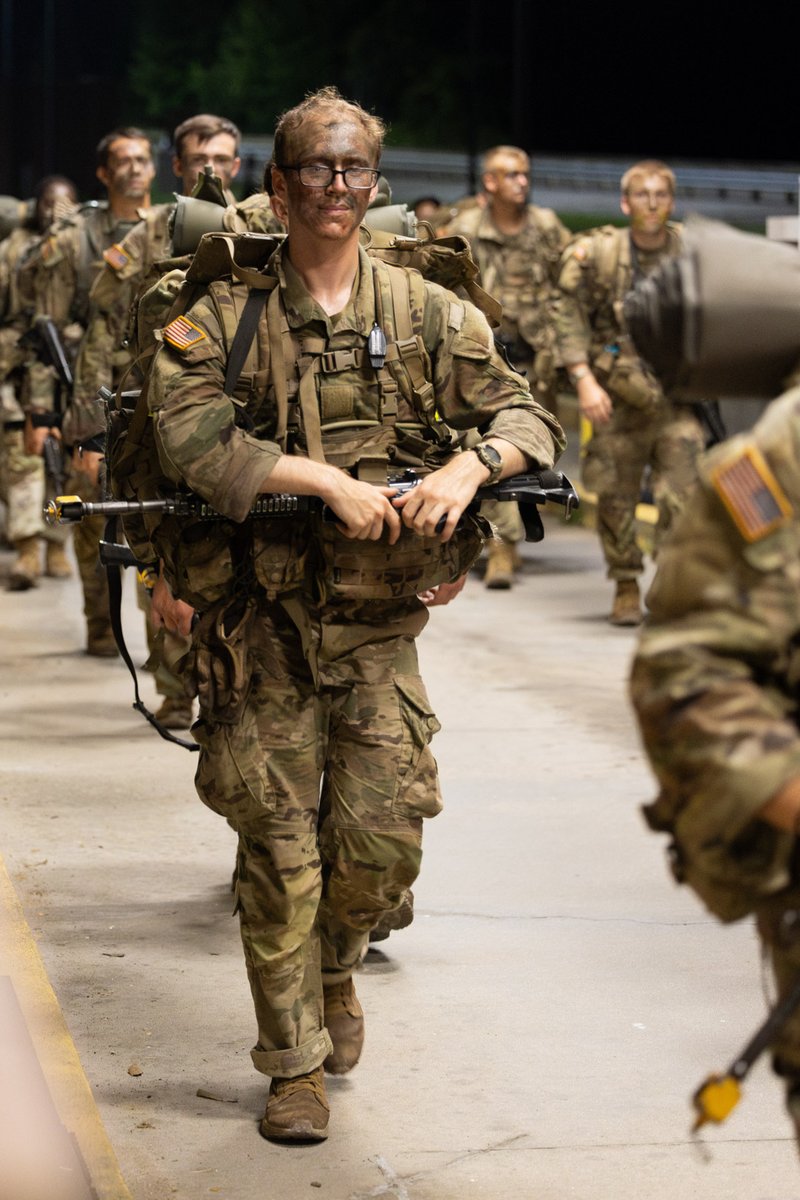 ArmyROTC's tweet image. With all of it's up and downs, 8th Regiment #AdvancedCamp Cadets finished #CST2025 strong with a 12-mile ruck march! 💪
📸: Briana Pace, Indiana University, CST Public Affairs Office
Check out the link in our bio for more #CadetSummerTraining content! 🔗