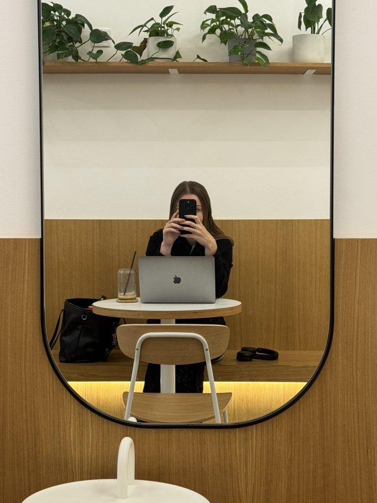 elizeivanovova's tweet photo. 💫 https://t.co/jeaCDc0aoj