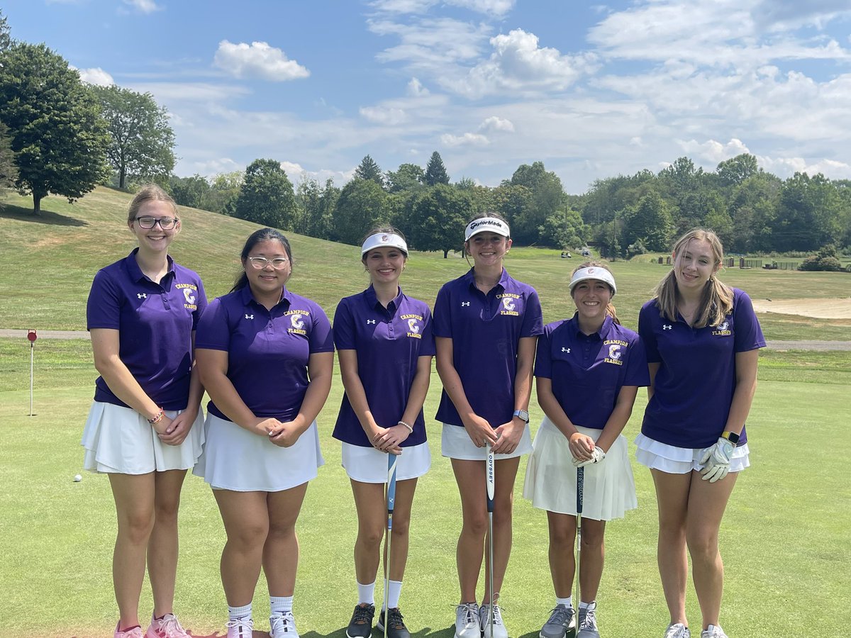 The Lady Flashes opened the season with a win over Crestview with a score of 190. Freshman Avery Robinette led the Flashes and set the school record with a 35 (-1)! Other scores were Leah Hendrick (46), Hannah Pitts (51), Emma Hagman (58). Way to start off the season!