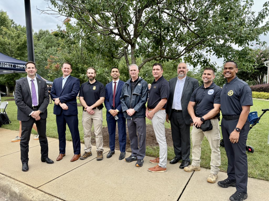 USAO_EDNC's tweet image. Proud to join local law enforcement and community organizations for #NationalNightOut. Partnerships like these are key to building trust and keeping our neighborhoods safe. #NNO2025 #CommunityPolicing