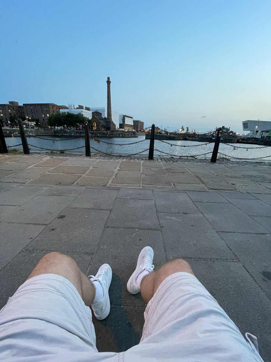 The view would have been so much nicer with you on your knees in front of me 😈