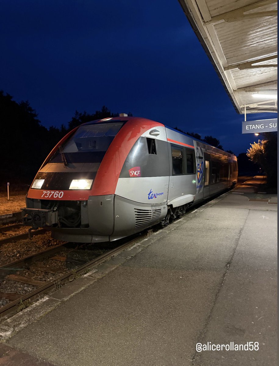Prêt à assurer le #TER893001 au départ 6h04 d’étang arrivée prévue à 7h19☺️