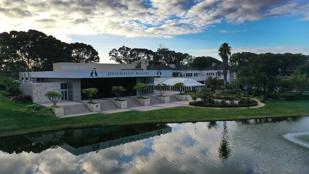 SlatteryAU's tweet photo. We’re at the 2025 LG Works WA Conference! 👷‍♂️
Proudly Australian owned &amp; run, Slattery Auctions delivers trusted auction &amp; valuation services for local government.

📍 Visit our booth at Joondalup Resort
📞 Contact: Mark Williams 0455 455 191
https://t.co/Tua0Y9u3l4 https://t.co/H6747vN3KO