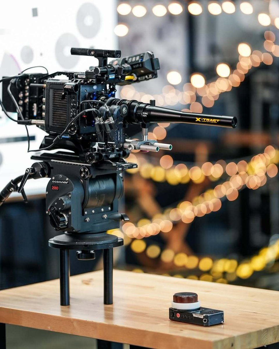 Pure lens nerd bait. Who's biting? 📷

Credit: @greenwoodcine 

#dzofilm #dzo #cinematography #filmmaking #filmmakers #cinelens #ecommerce #ecommercephotography #ecommercestudio #productphotography