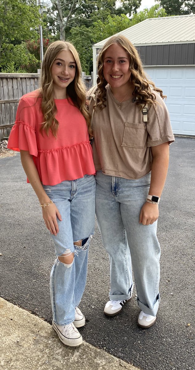 Jazzy Centers 2028 (@jazzycenters) on Twitter photo FIRST DAY! ✏️📗Really excited to have lil’ sis at the same school! Freshman and Sophomore! Hope everyone has an awesome year! <a href="/KennaCenters/">Makenna Centers</a> #studentathlete FIRST DAY! ✏️📗Really excited to have lil’ sis at the same school! Freshman and Sophomore! Hope everyone has an awesome year! <a href="/KennaCenters/">Makenna Centers</a> #studentathlete
