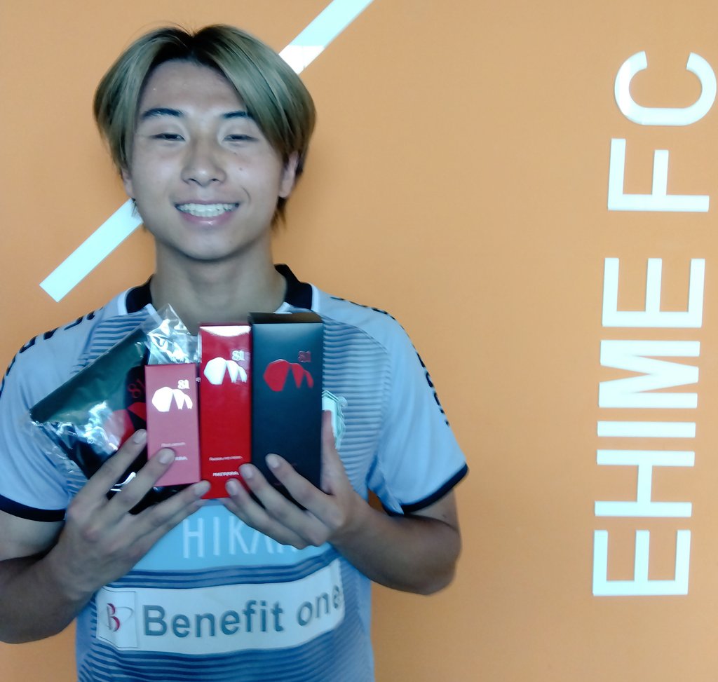 支給品　愛媛FC トレーニングウェア　Lサイズ 支給品 愛媛FC トレーニングウェア Lサイズ 支給品 愛媛FC