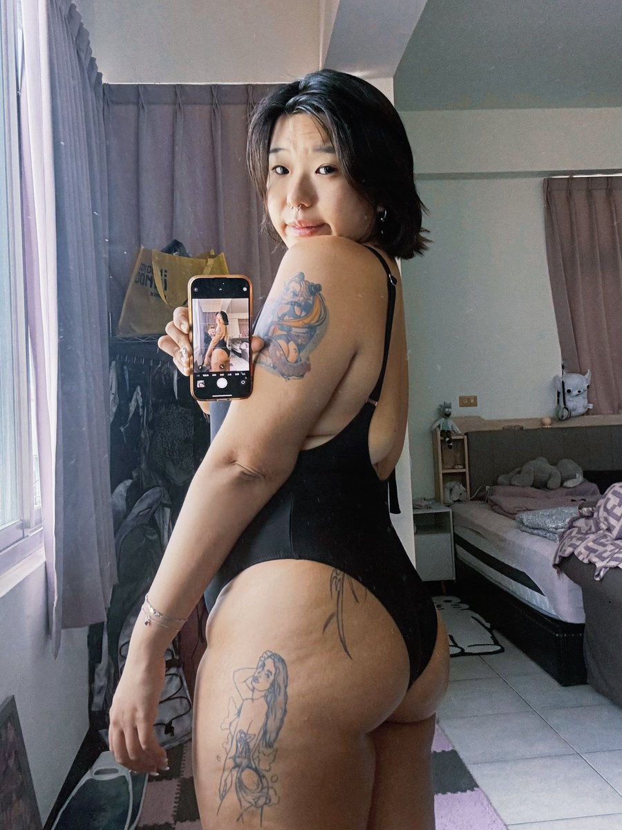 終於不下雨了!!今天游泳了☀️
#台南 #泳裝