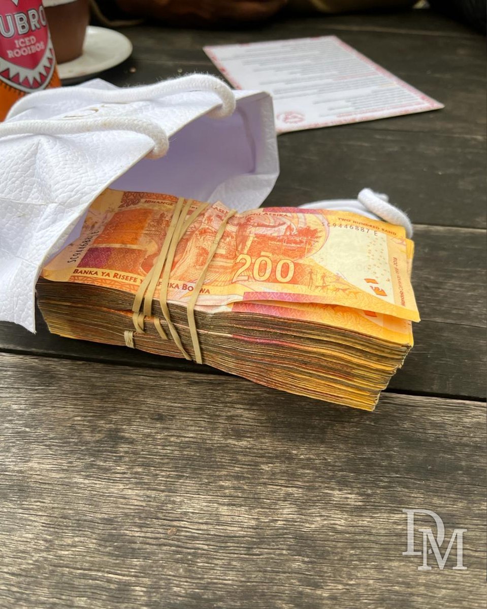 Pieter-Louis Myburgh (@plmyburgh) on Twitter photo Exclusive <a href="/dailymaverick/">Daily Maverick</a> video investigation live now! #IDT CEO Tebogo Malaka and spokesperson Phasha Makgolane brought R60k to a meeting with me, offered the cash to bury my investigation into an IDT contract. We were ready and got it all on video. Visit Daily Maverick's site Exclusive <a href="/dailymaverick/">Daily Maverick</a> video investigation live now! #IDT CEO Tebogo Malaka and spokesperson Phasha Makgolane brought R60k to a meeting with me, offered the cash to bury my investigation into an IDT contract. We were ready and got it all on video. Visit Daily Maverick's site