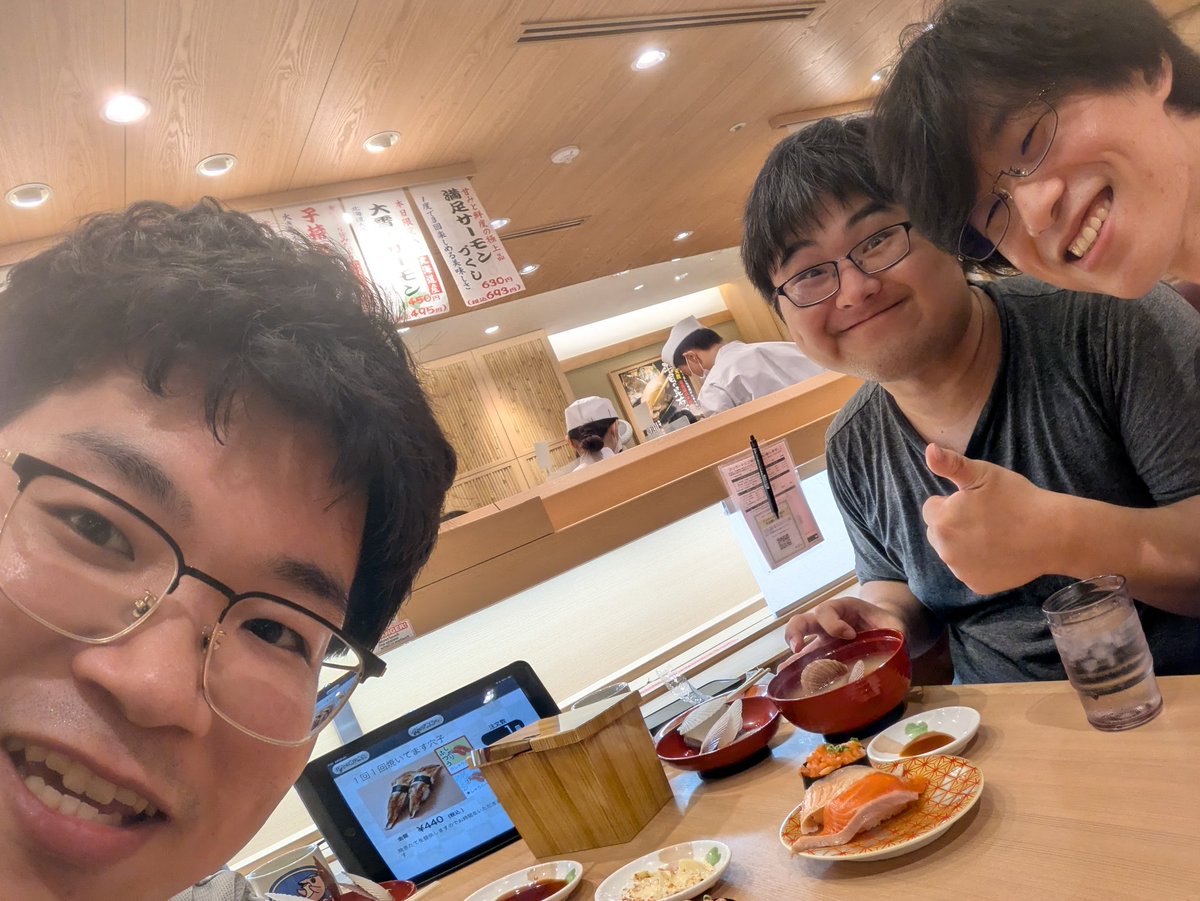 ebi_0829's tweet photo. To Supernova participants
I'm participating from Japan!
I don't speak much English, but let's have fun together!
I'm looking forward to meeting everyone.

64/melee/ultimate

アメリカのスマブラ世界大会
SSCいくぜ

me / inngenn / HIRORIN

#SSC_2025_JP_Melee https://t.co/QXAS43DyEf
