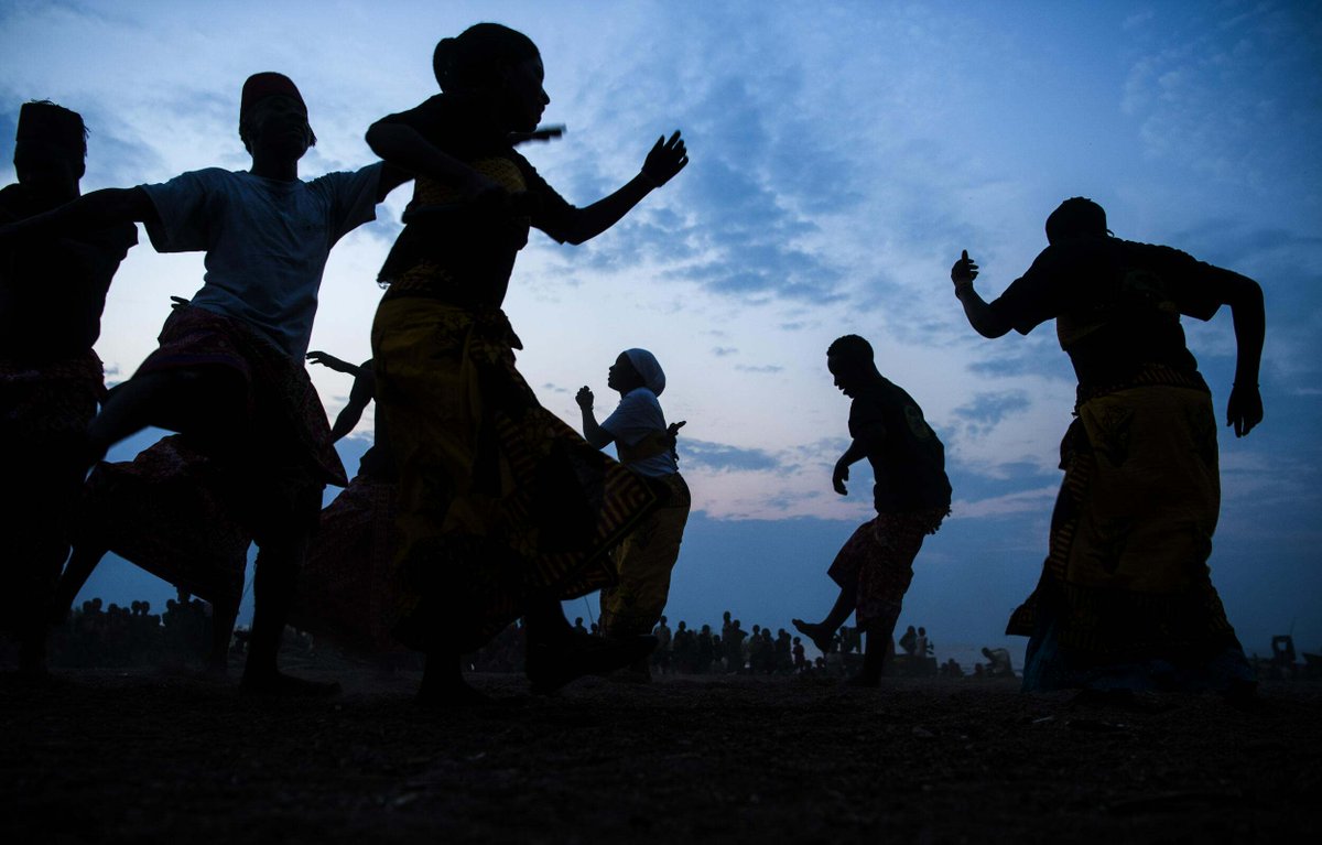 🌱 Indigenous &amp; local communities are vital to biodiversity - but often left out of global conservation stats. New research shows legal land rights and tailored approaches are key to achieving 30×30. It’s time to center local stewards in conservation.
 🔗 lnkd.in/gcwfHG4z