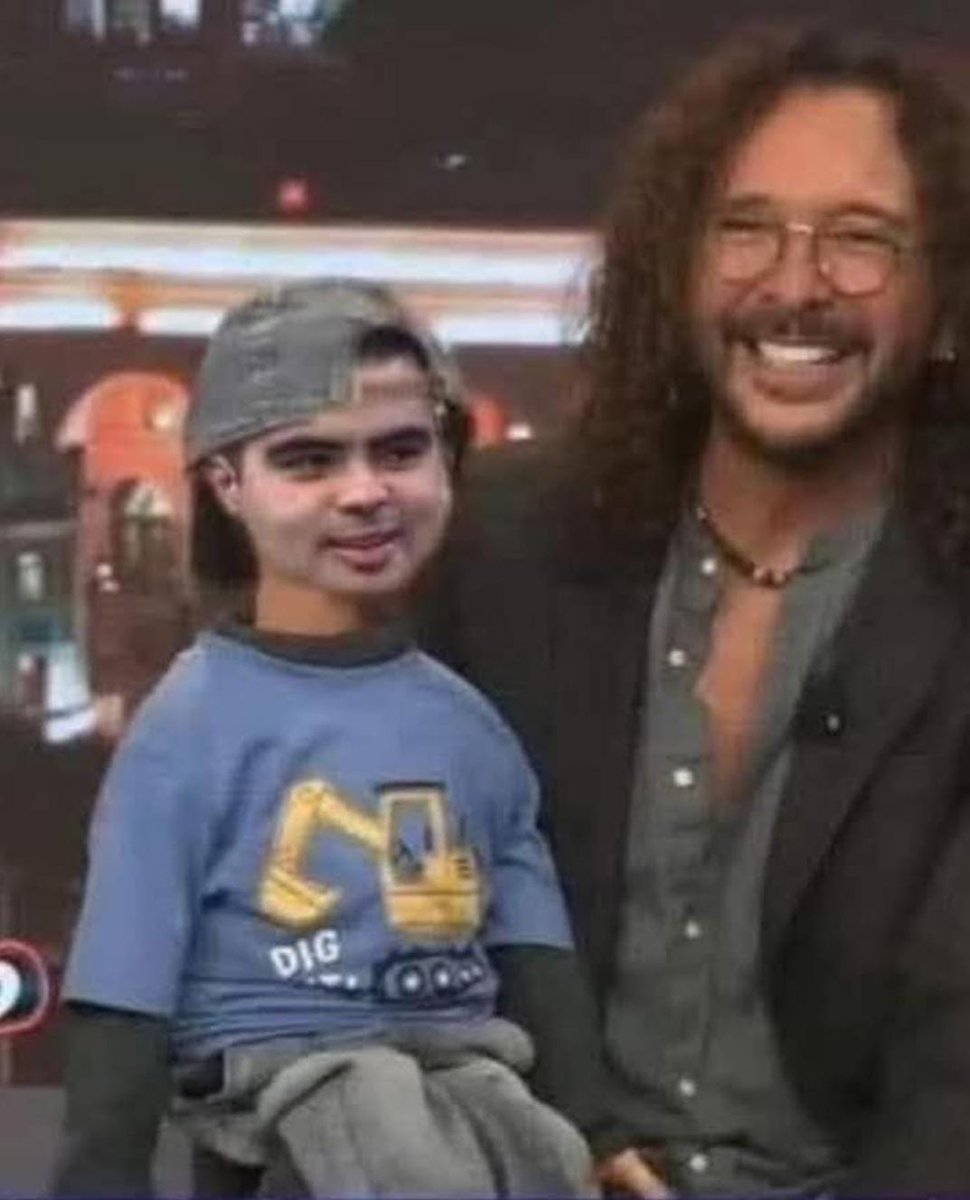 kominho92's tweet photo. Todo este tiempo dudamos pero en efecto raza, Mauricio ponche sí es cucufato
#multimedios #humor #multimediosdeportes #cucufato #filantropo https://t.co/nhfZPAlkYu