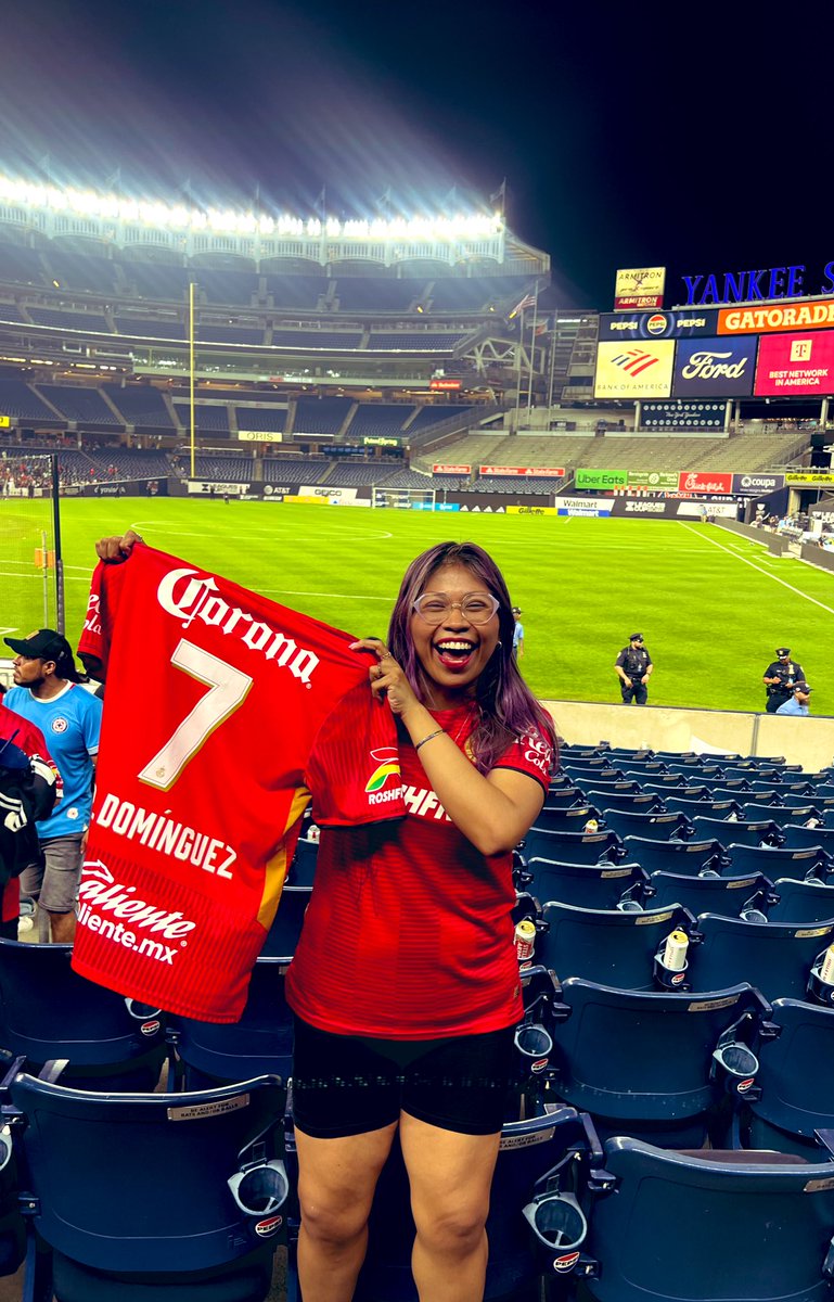 Esa sonrisa no se las venía manejando. 
Te tqm <a href="/TolucaFC/">Toluca FC</a> (JuanPi).