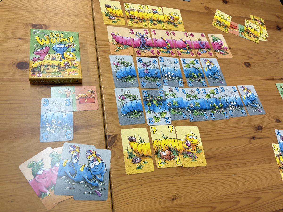 ディアシュピール大感謝DAY。メビウス便の新作をプレイできて大満足の回。

・ワンラウンド
・バーガースラム
・ピラニア
・ミミズにょきにょき
・ミミズビュッフェダイス
・マインドマッチ