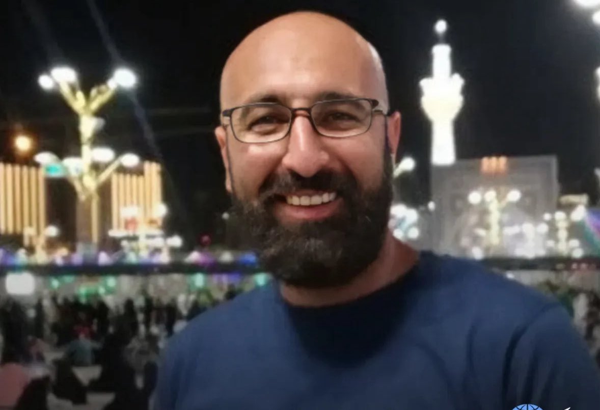 🚨🚨🚨
 #بابک_شهبازی در خطر جدی اعدام قرار داره، اعاده‌ دادرسیش در کمتر از ۲۴ ساعت رد شده، سکوت نکنیم.
#BabakShahbazi