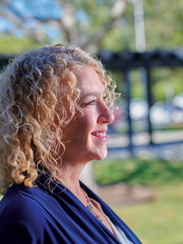 💧 Meet Christy Colby, our Director of Water-Use Efficiency! 💧
Christy leads the charge on our industry-leading conservation programs that help protect the environment and lower customer bills. Thanks to her dedication, using water wisely has never made more sense—for your