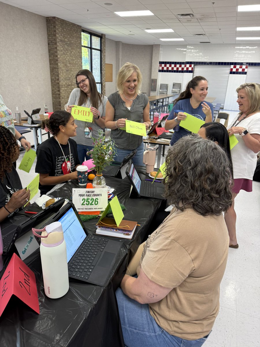 Green Elementary tweet media